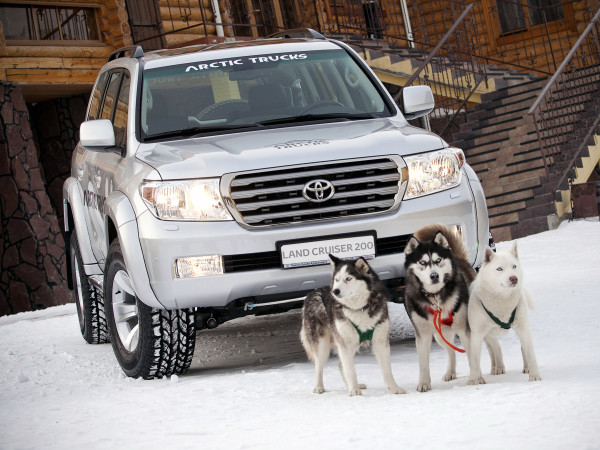 toyota land cruiser 120 arctic truck #5